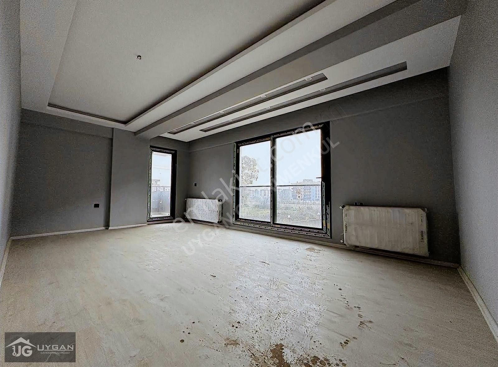 Uygan'dan Yedieylül Mah. 3+1 130m² Merkezi Konum Lüx Sıfır