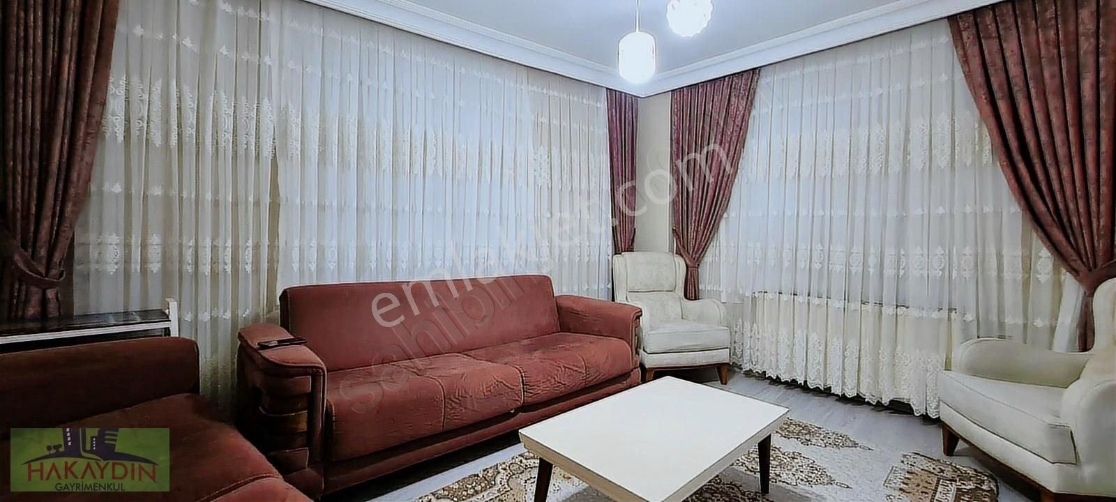 Hakaydın'dan Sultangazi Zübeyde Hanım Mah. 80m2-2+1 Satılık Kot1