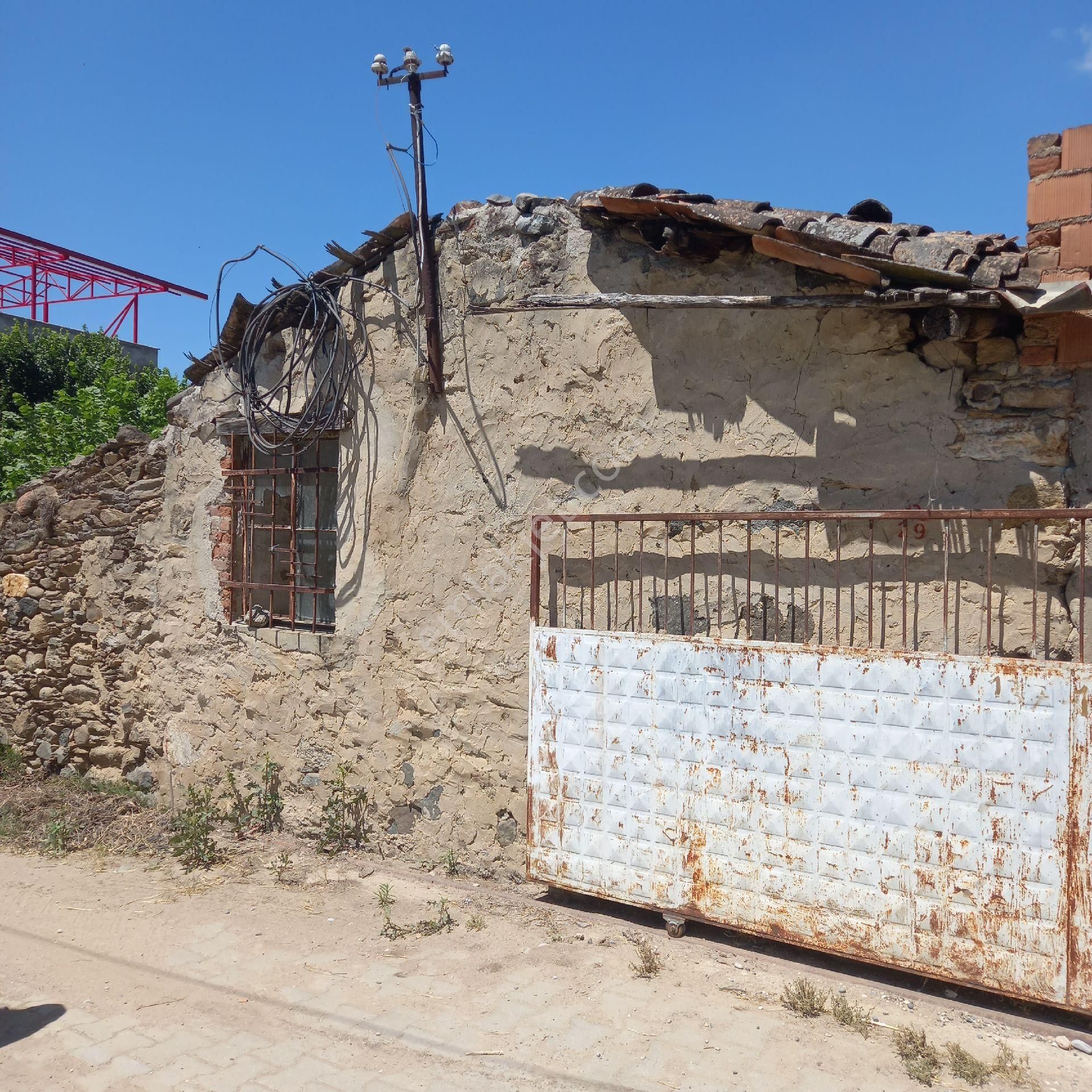 Beyerli Köyünde Müstakil Ev Arsa - Görsel 9