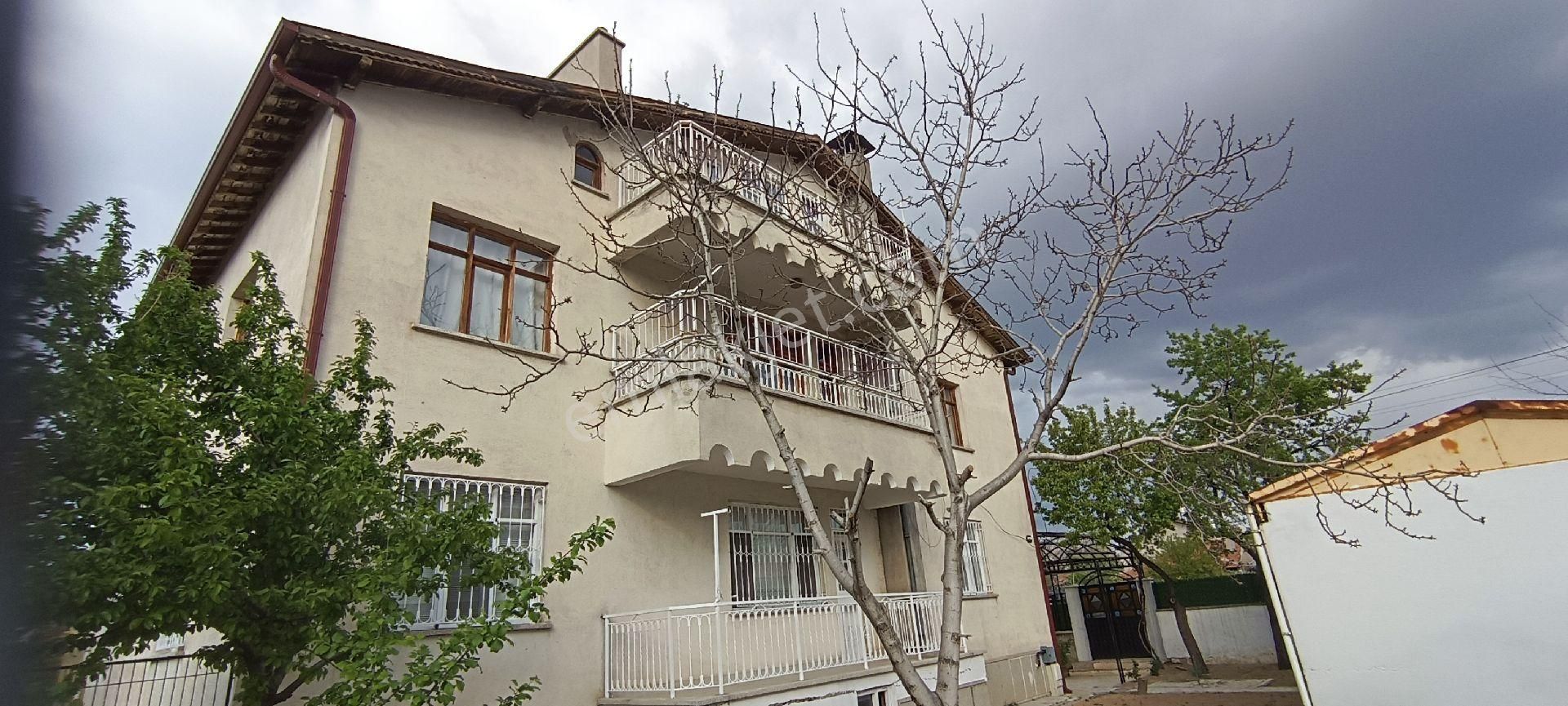 Babı Emlaktan Kiralık 1+1 Teraslı Daire