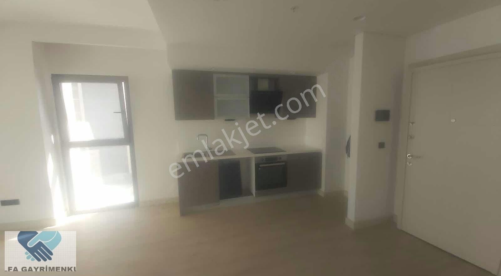 Alfa'dan Fikirtepe 19.etap Siyah-kalemde 15.kat 1+1 Daire