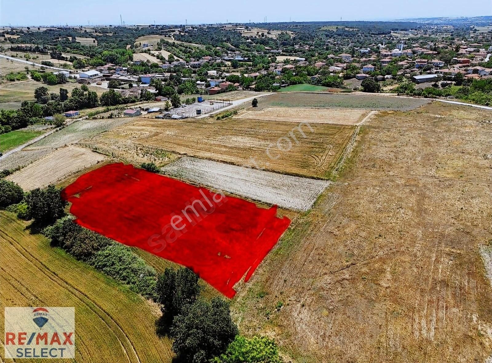 Remax Select'ten Kırklareli Hamitabat Köyünde 1 Dönüm İmarlıarsa