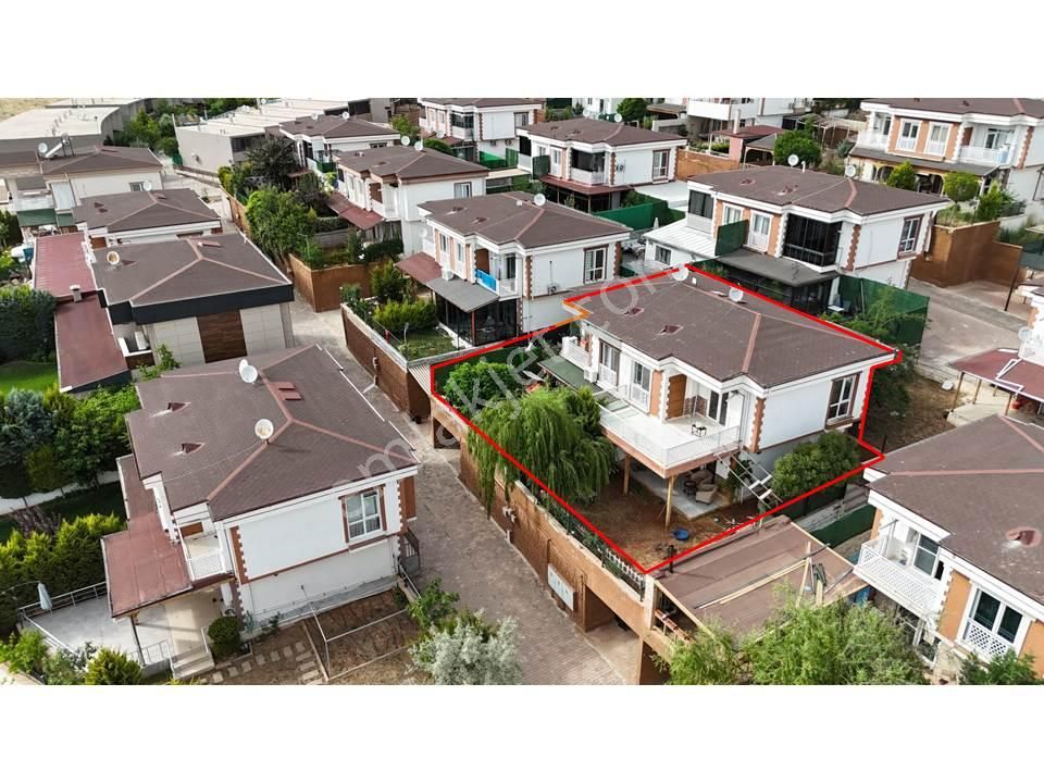 Repa Gayrimenkul Songül Gözcü'den Körkünde Site İçi 3+1 Villa