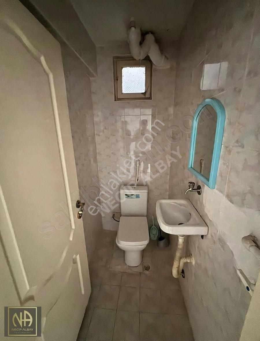 Necip Albay'dan Etlik Ş.h & Antarese Yürüme Mesafesi 3+1 Kiralık