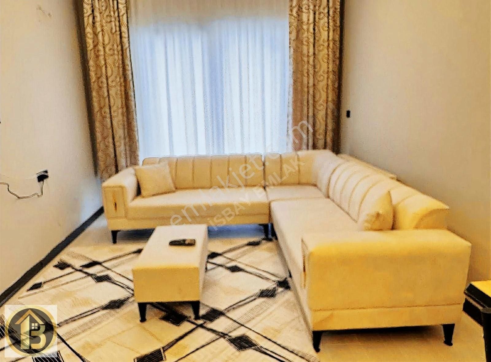 Hastane Karşısı Eşyalı Satılık 1+1 Ultra Lüks Daire