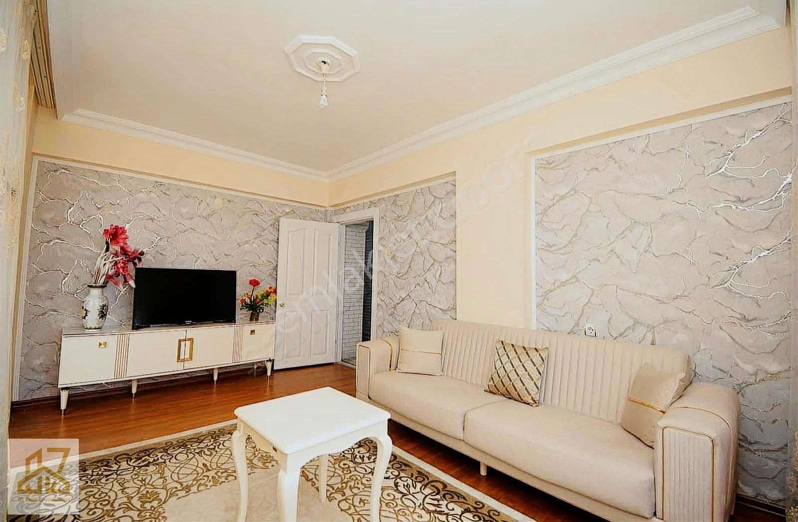 **varsakta Dosta Gider 3+1 Daire**