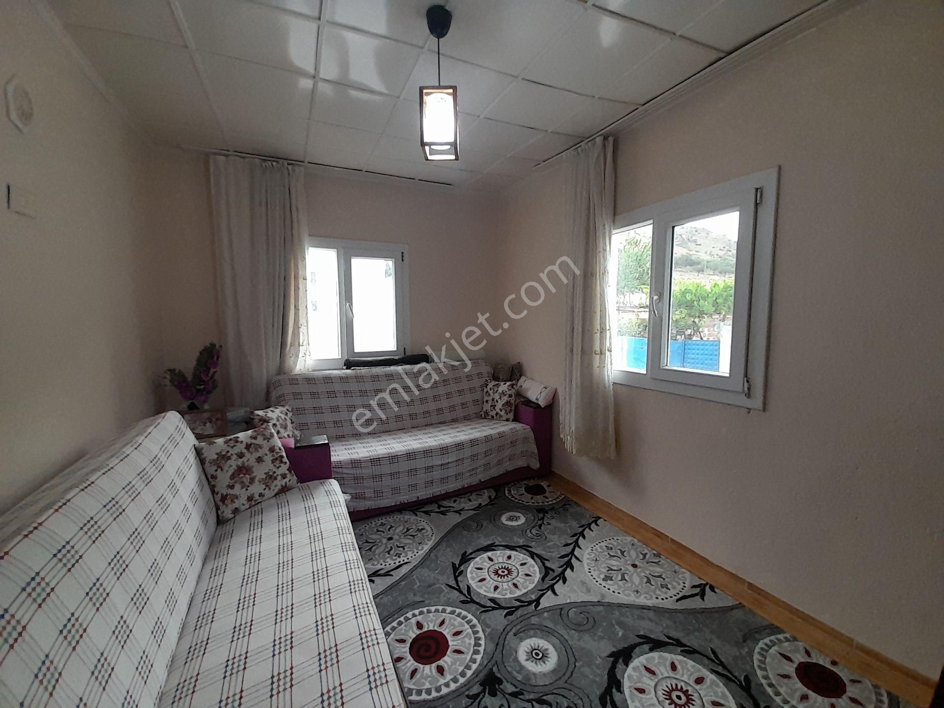 İzmir Bergama Kurtuluş Mh Aynı Bahçede (3+1) Ve (2+1) Satılık 2 Adet Müstakil Ev - Görsel 7