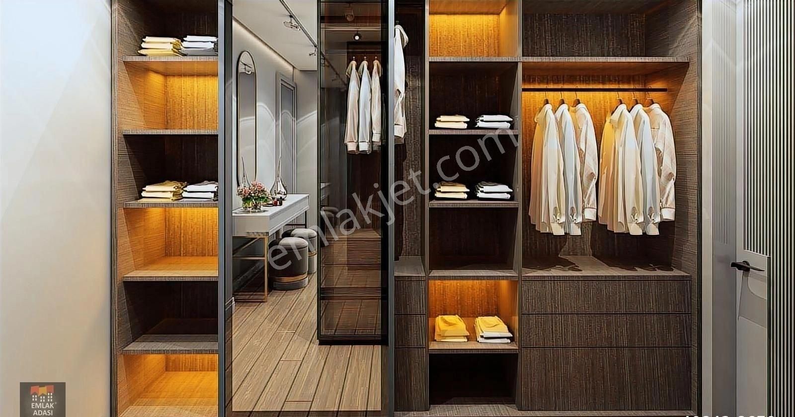 Kuşadasında Müstakil 750 M2 Arsa Özel Havuzlu Asansörlü Malikane