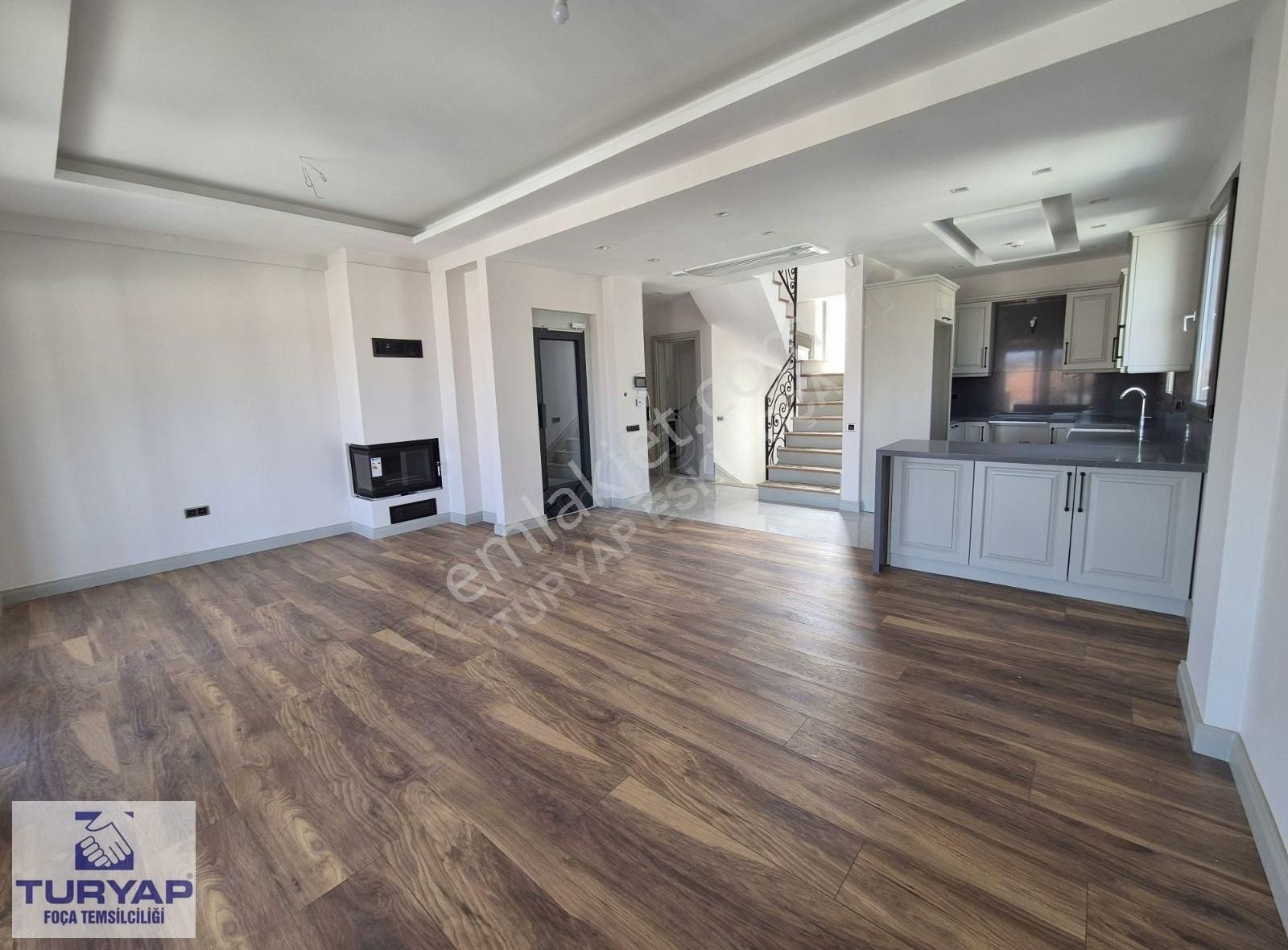 Turyap Foça'dan Emsalsiz Ultra Lüks Satılık Havuzlu Taş Villa - Görsel 25