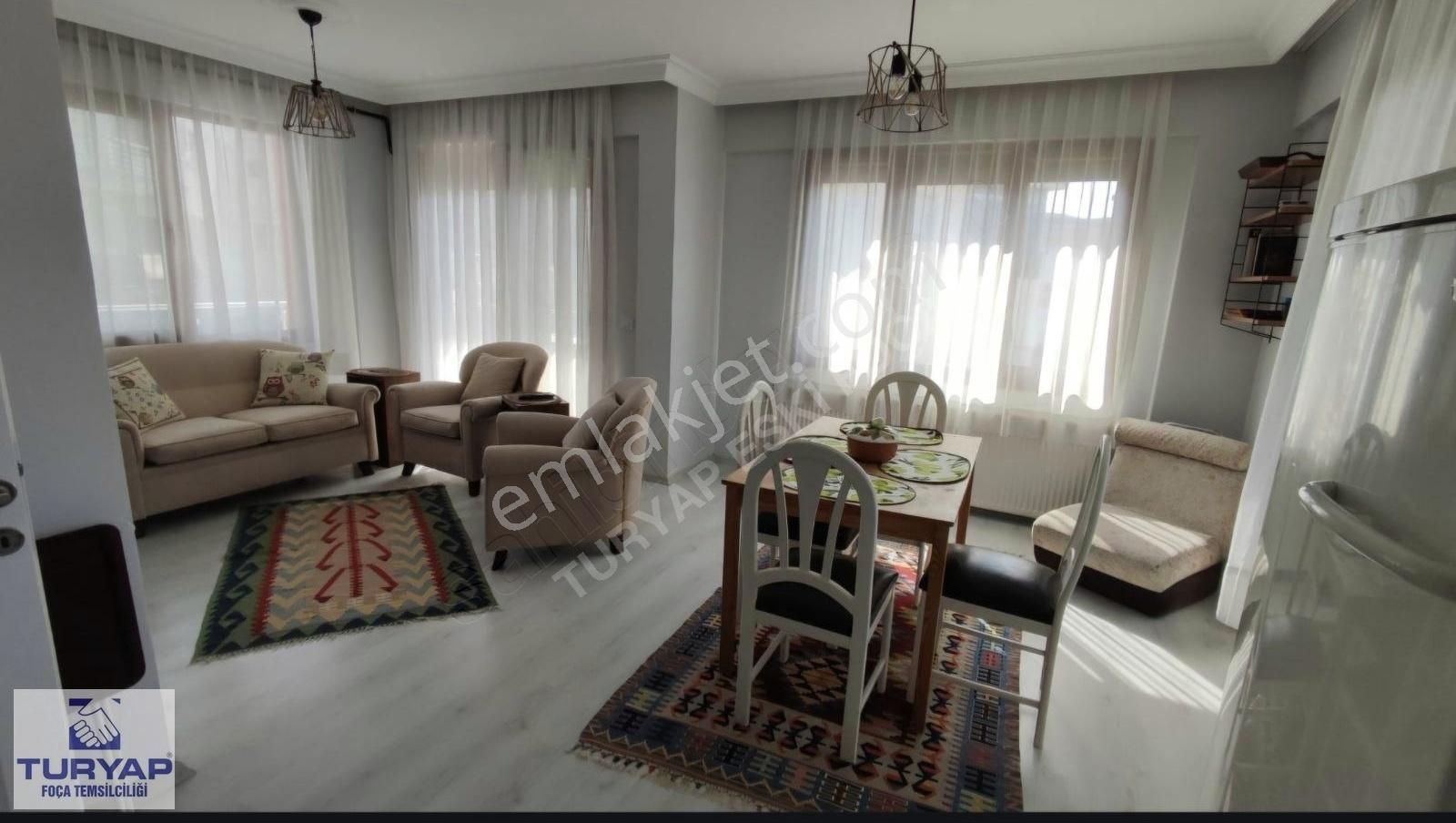 Turyap Foça'dan Sezonluk Kiralık 2+1 Ful Eşyalı Daire