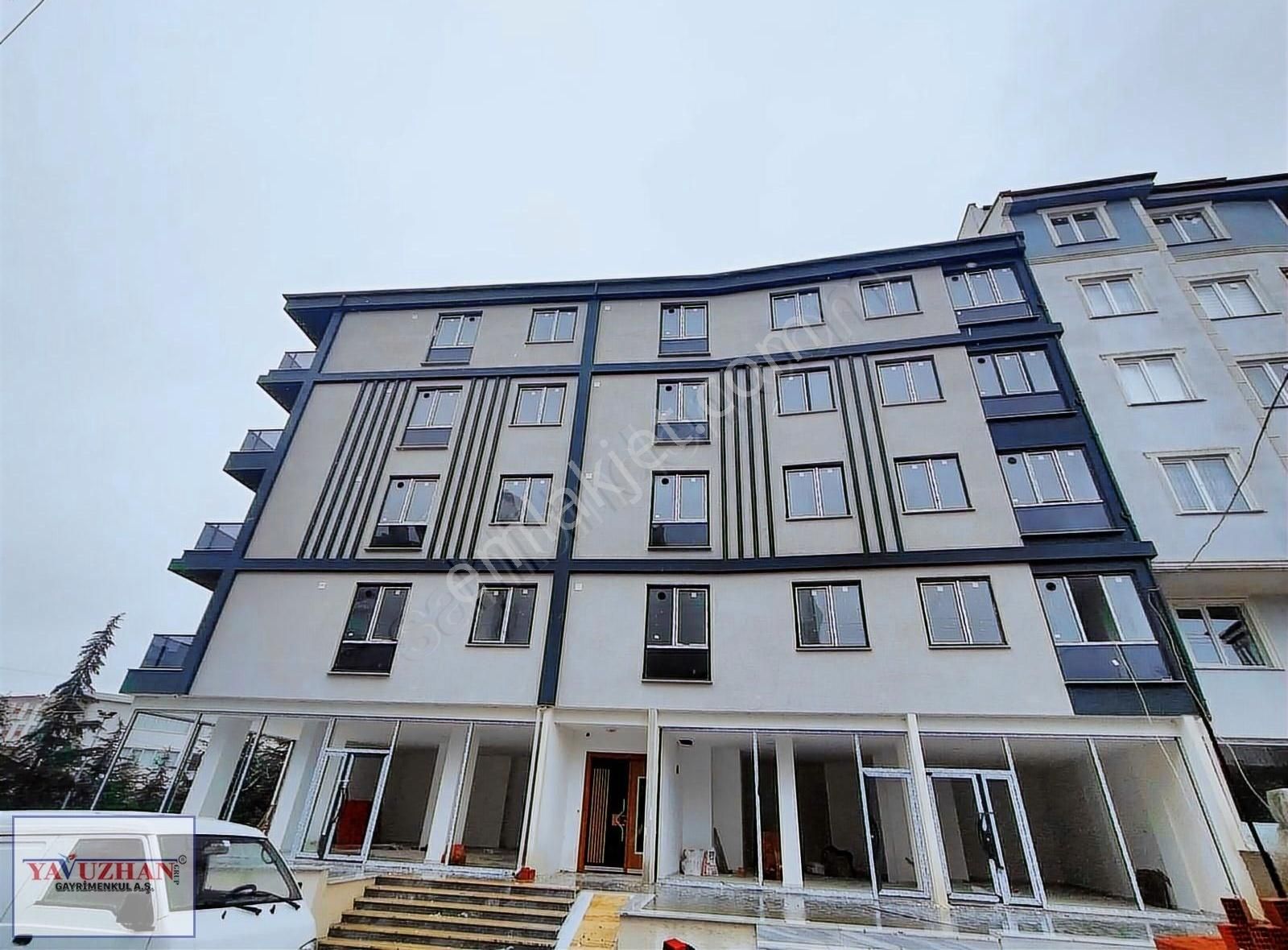 Çerkezköy'de Üniversitenin Yanıbaşında Satılık Fırsat 1+1 Daire