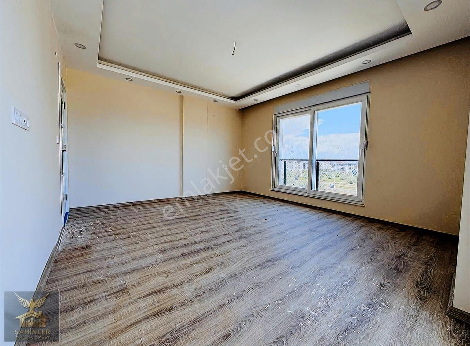 Emsalsiz Fiyatta 2+1 90m2 İskanlı Asansörlü Sıfır Katta Daire
