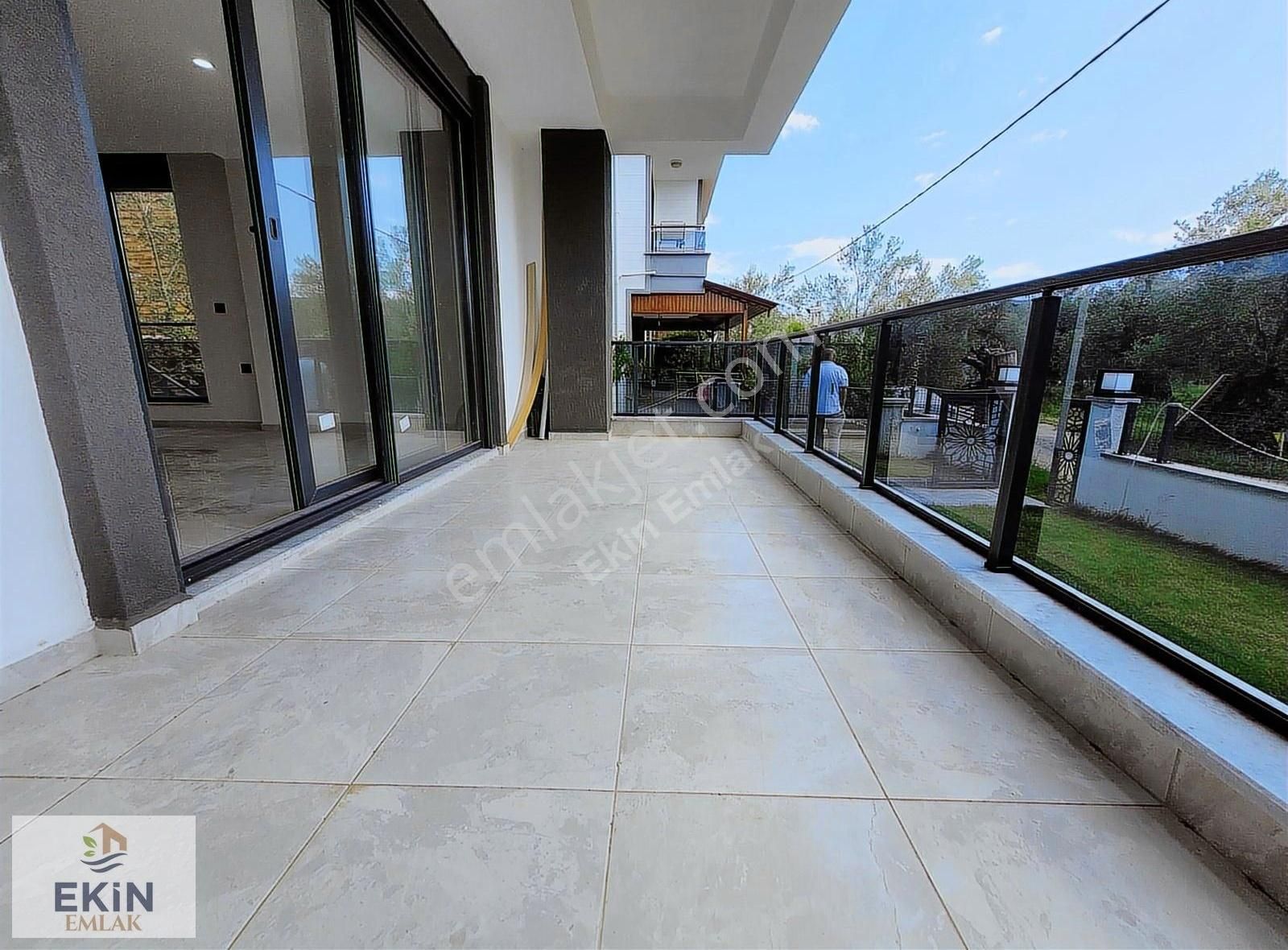 Denize Yakın Doğa Manzaralı 4+1 Villa - Görsel 28