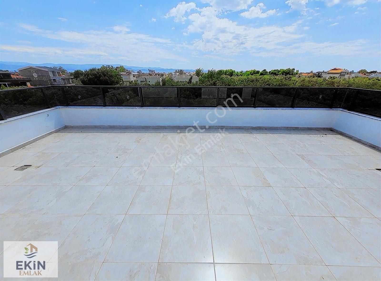 Denize Yakın Doğa Manzaralı 4+1 Villa - Görsel 32