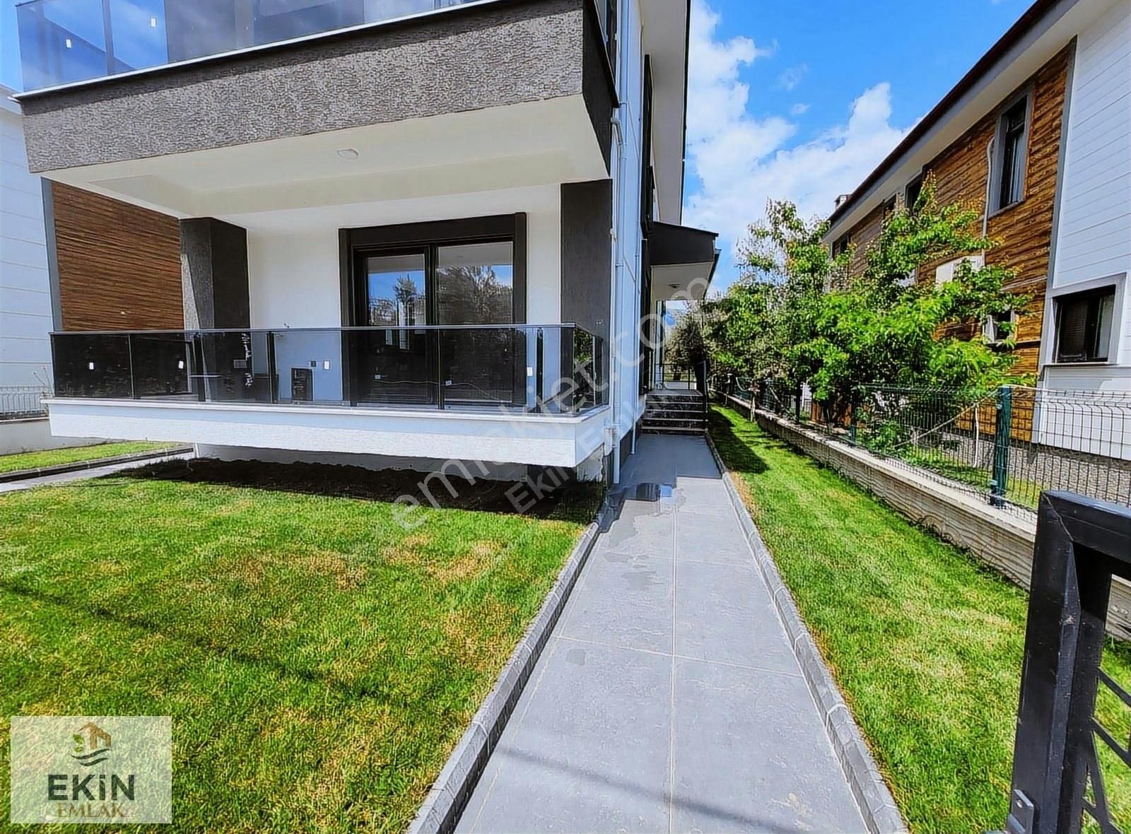 Denize Yakın Doğa Manzaralı 4+1 Villa - Görsel 13