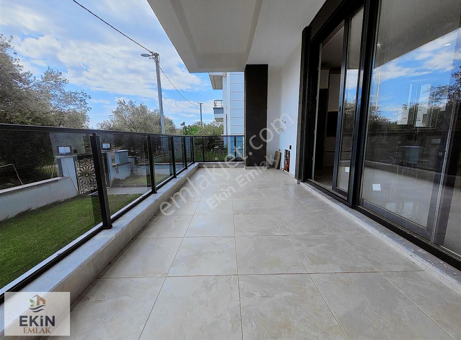 Denize Yakın Doğa Manzaralı 4+1 Villa - Görsel 24