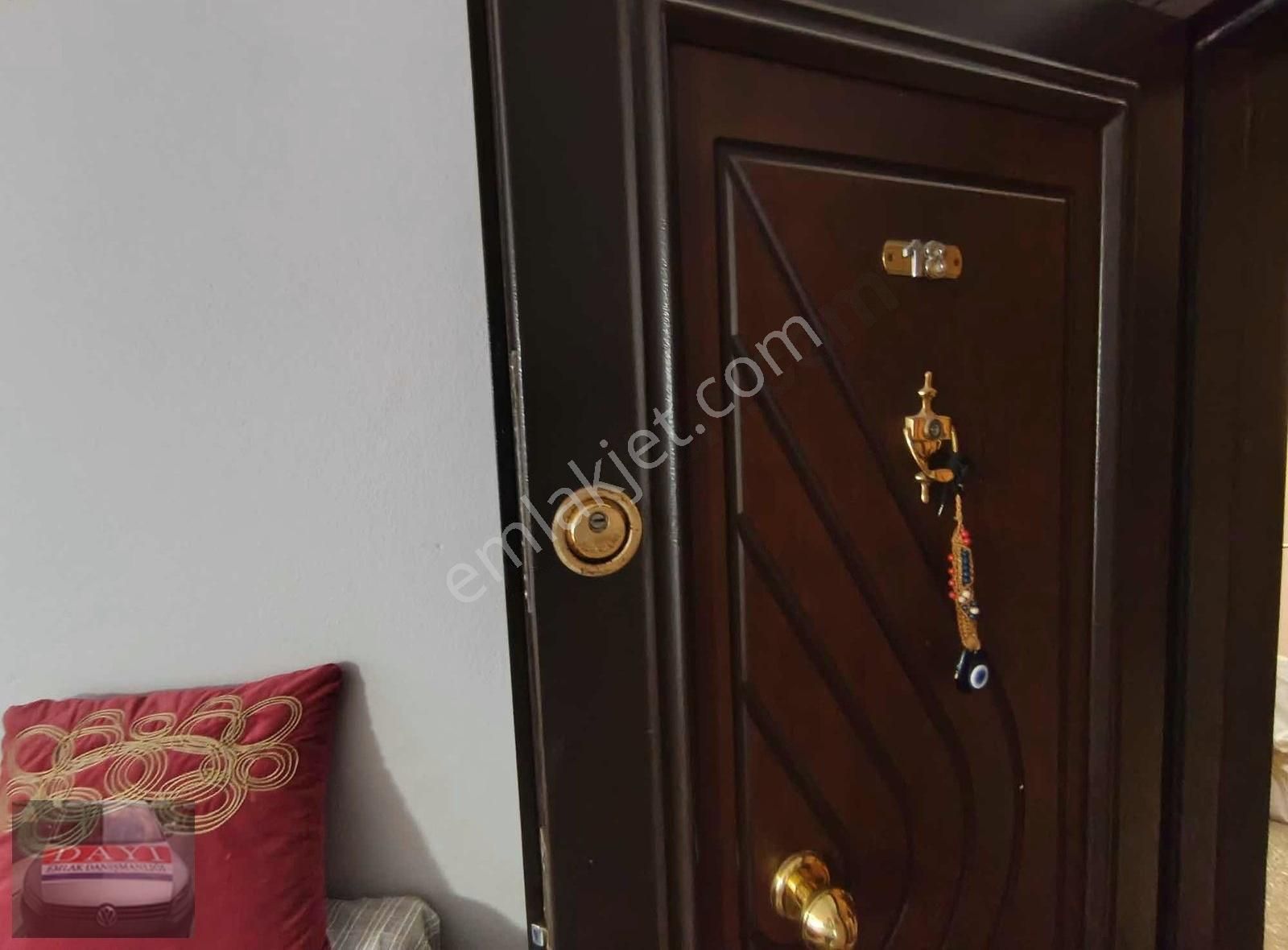 Dayı Emlaktan Kumla Da Deniz Gören Full Yapılı Daire