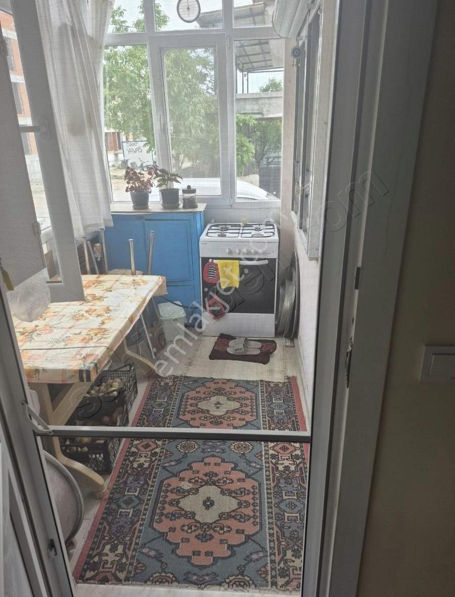 Acil İzmir Menemen Türkelli Mah,de 2+1 Satılık Daire