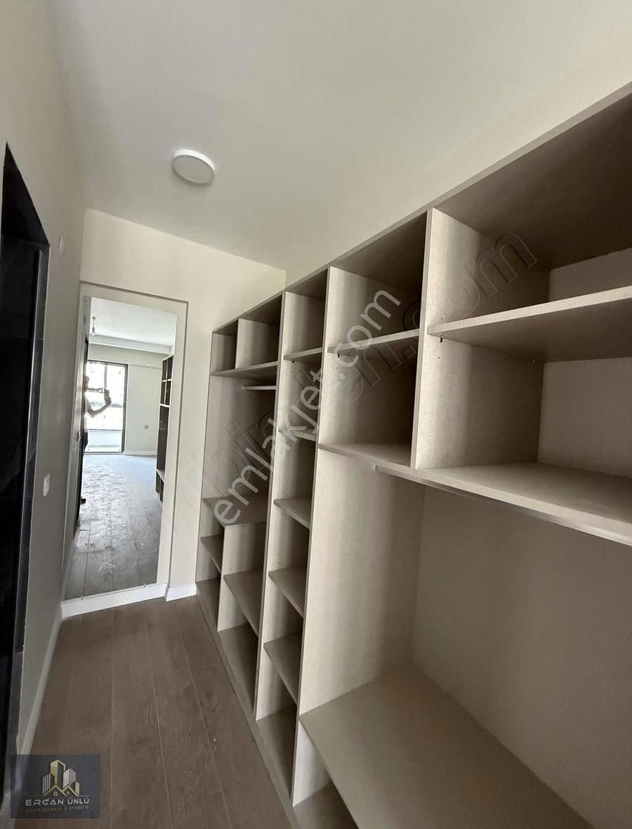 Ercan Ünlü'den Avm Karşısı İldem'in En Lüks 4.5+1 Fırsat Dairesi - Görsel 17