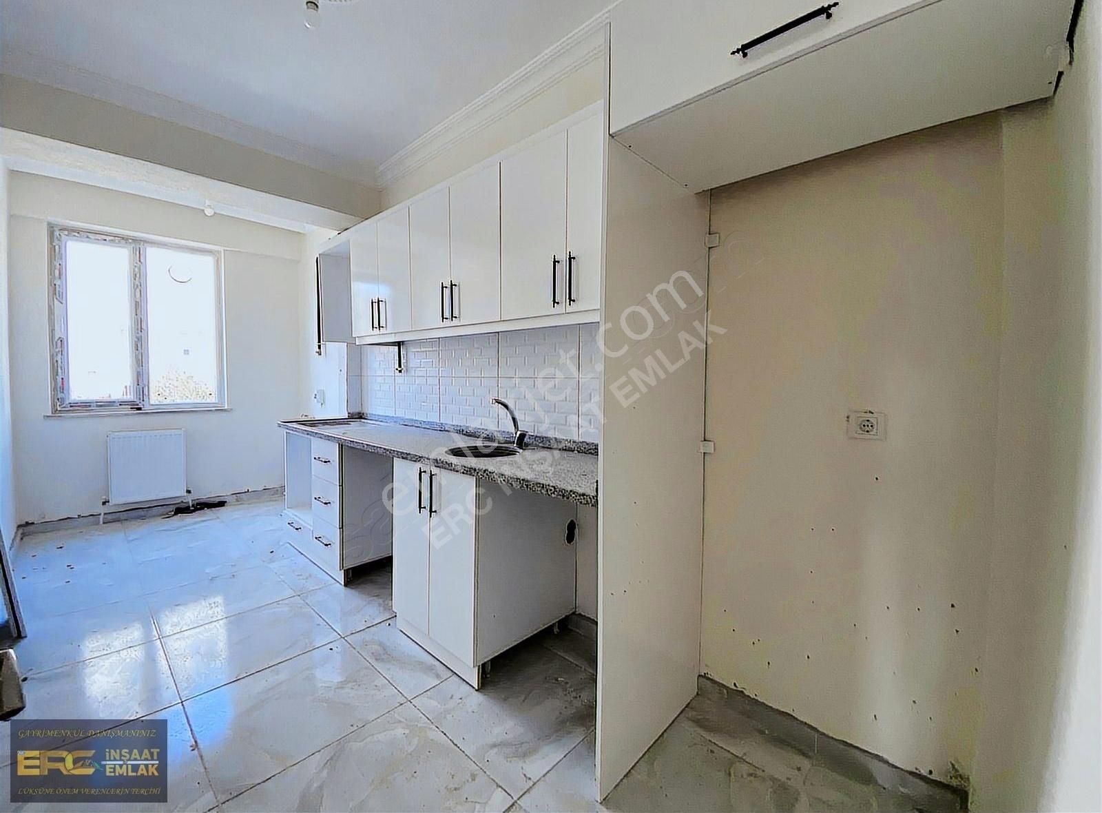 Piri Reis Mahallesi 2+1 Satılık Daire