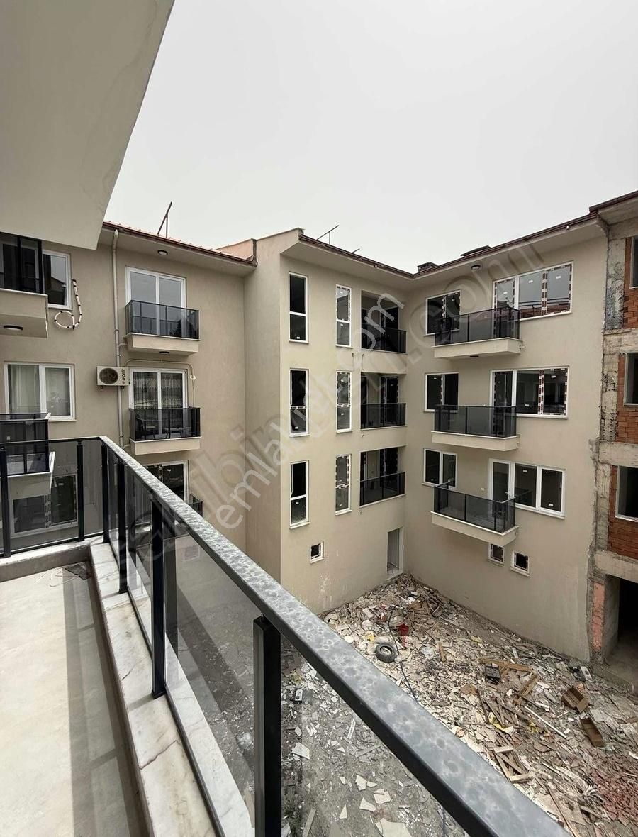 İmev'den Karaçalı'da 1+1 Havuz'lu Rezidans'da Asansörlü Satılık