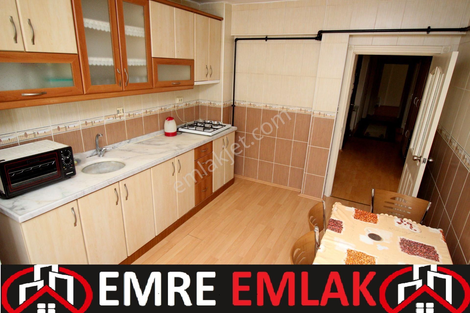Emre Emlaktan Piyade'de İstasyon Cd Yakını 3+1 Arakat Satılık Daire