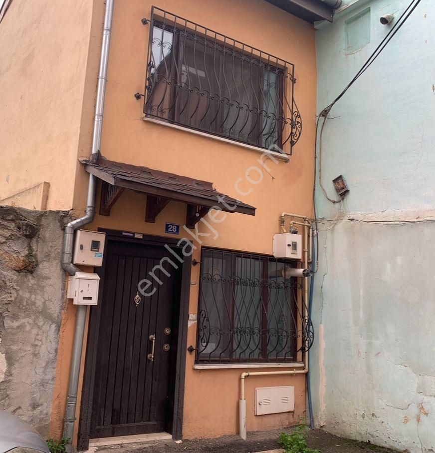 Turyap Leyla Akçınar'dan Yeşil De 2+1 Müstakil Kiralık