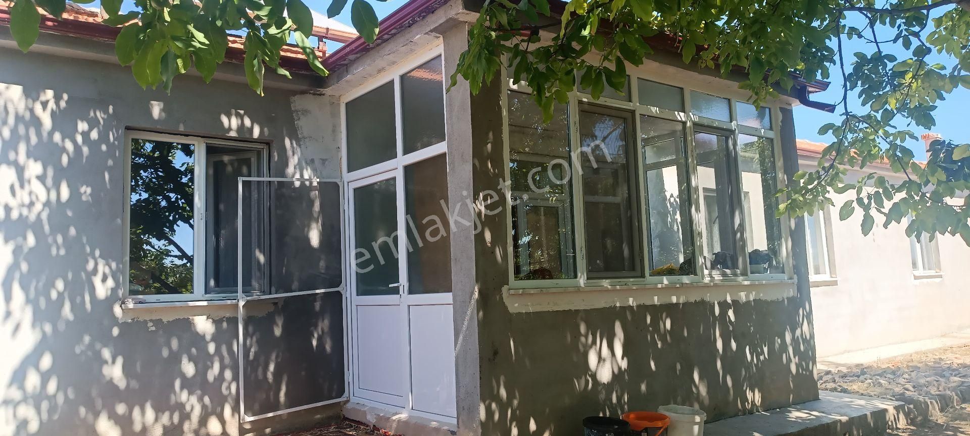 Himmetdede Köy İçinde Satılık İki Adet Ev Ve Arsası - Görsel 5