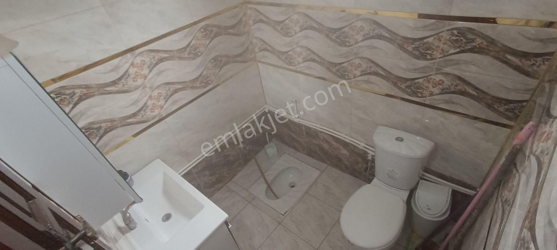 Himmetdede Köy İçinde Satılık İki Adet Ev Ve Arsası - Görsel 14