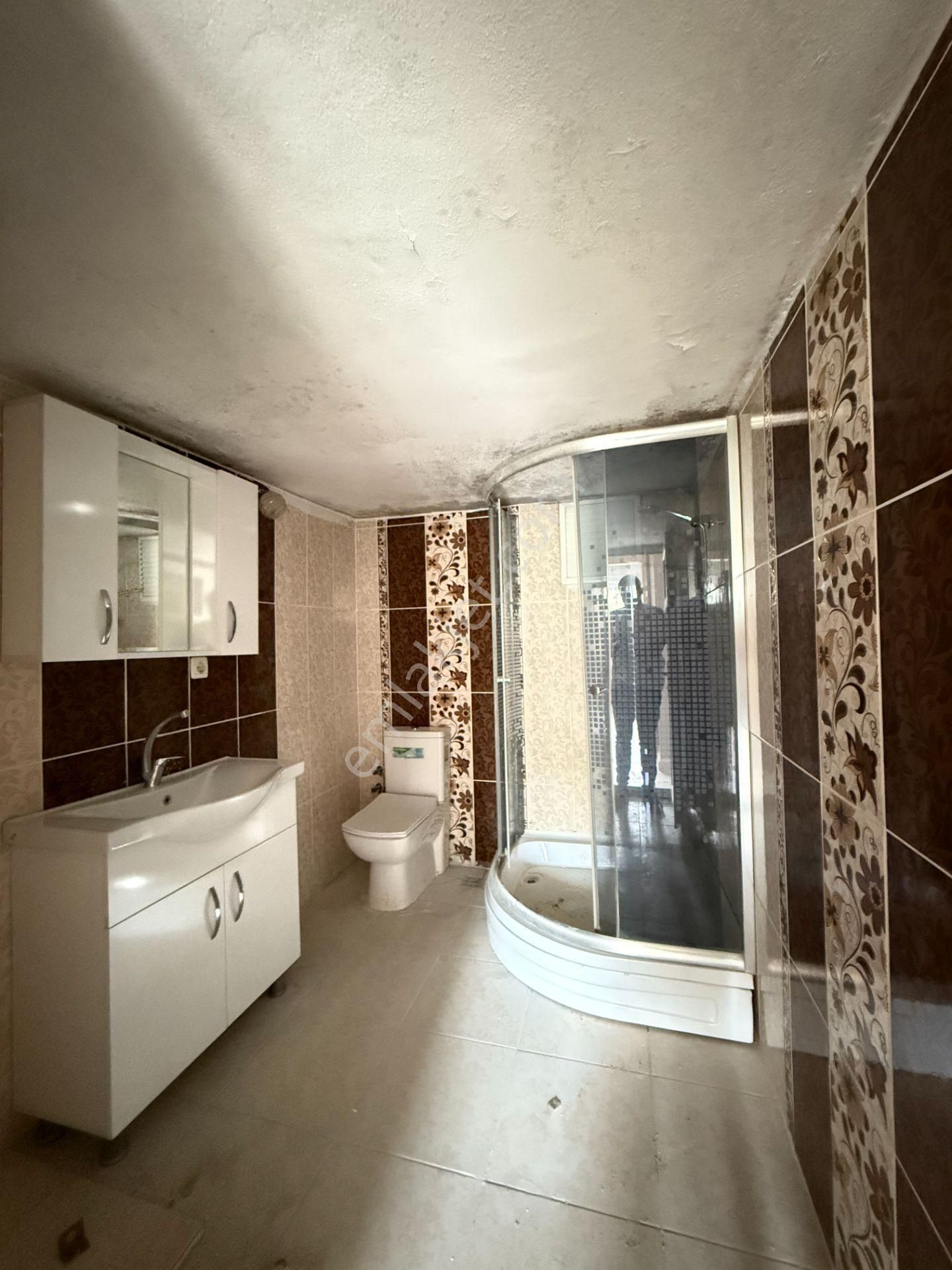 Yüreğir Seyhan Mh 2 Katlı 130 M2 Satılık Hasarsız Müstakil Ev - Görsel 10