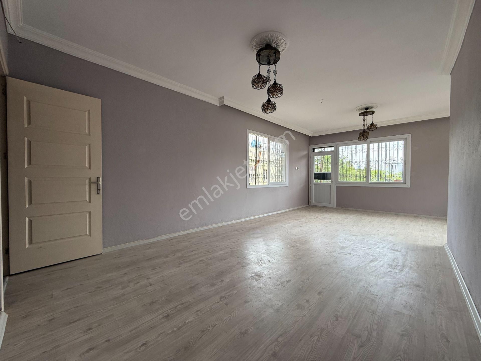 Yüreğir Seyhan Mh 2 Katlı 130 M2 Satılık Hasarsız Müstakil Ev - Görsel 8