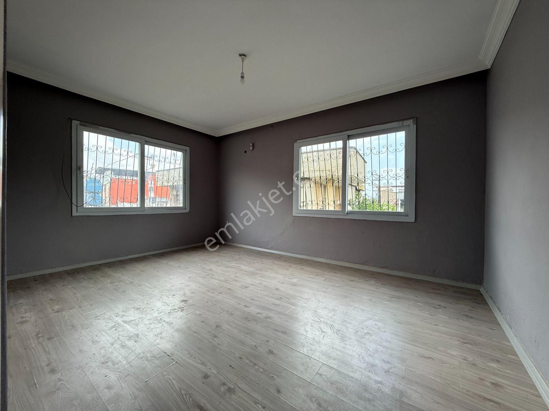 Yüreğir Seyhan Mh 2 Katlı 130 M2 Satılık Hasarsız Müstakil Ev - Görsel 15