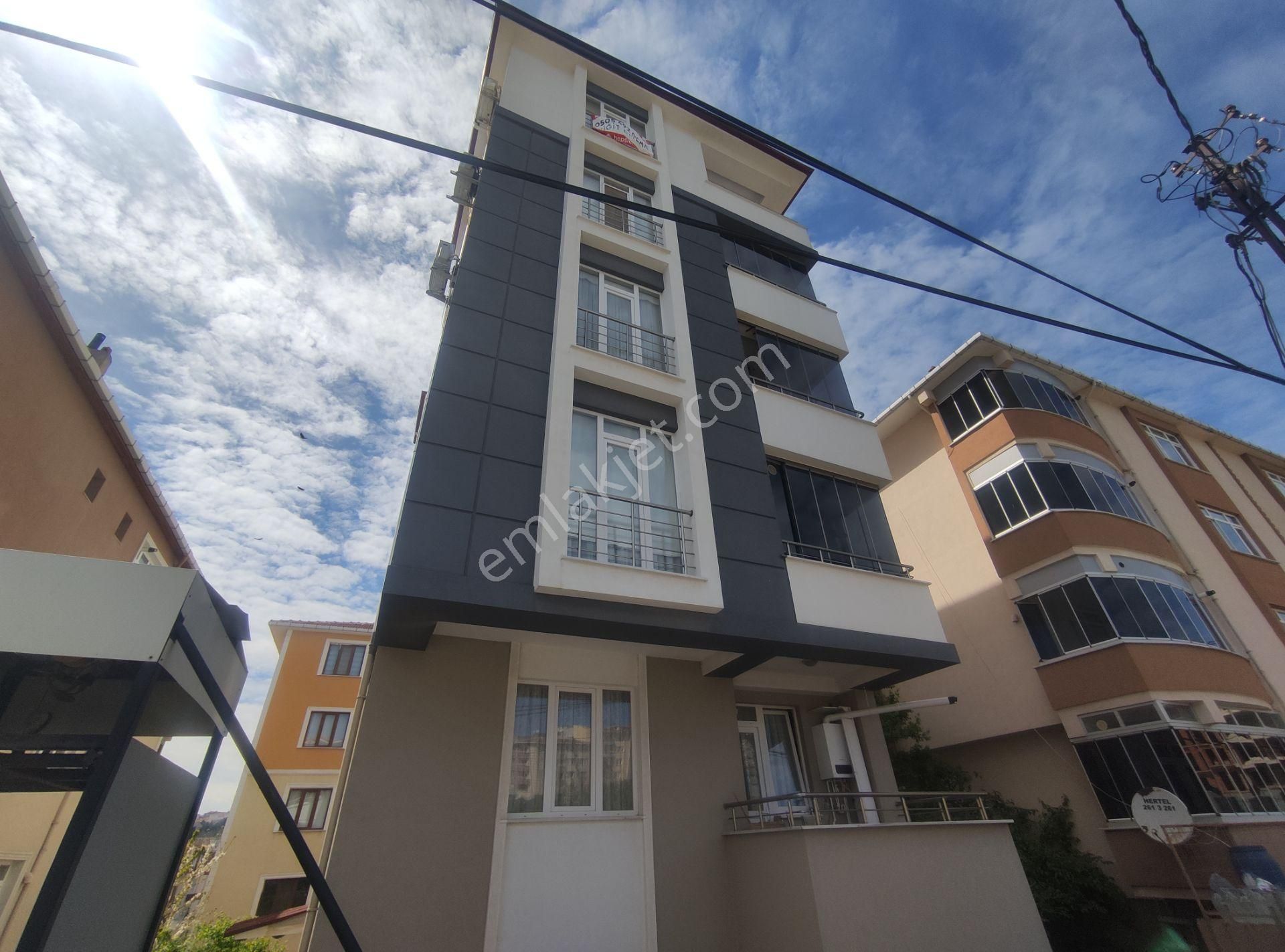 🔑 Ayça Emlaktan Hem Fiyatıyla Hem Konumuyla Göz Kamaştıran Daire
