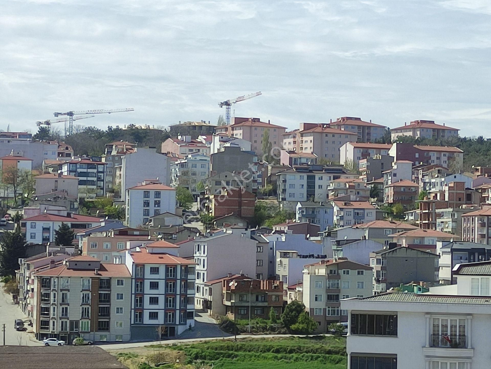 🔑 Ayça Emlaktan Hem Fiyatıyla Hem Konumuyla Göz Kamaştıran Daire