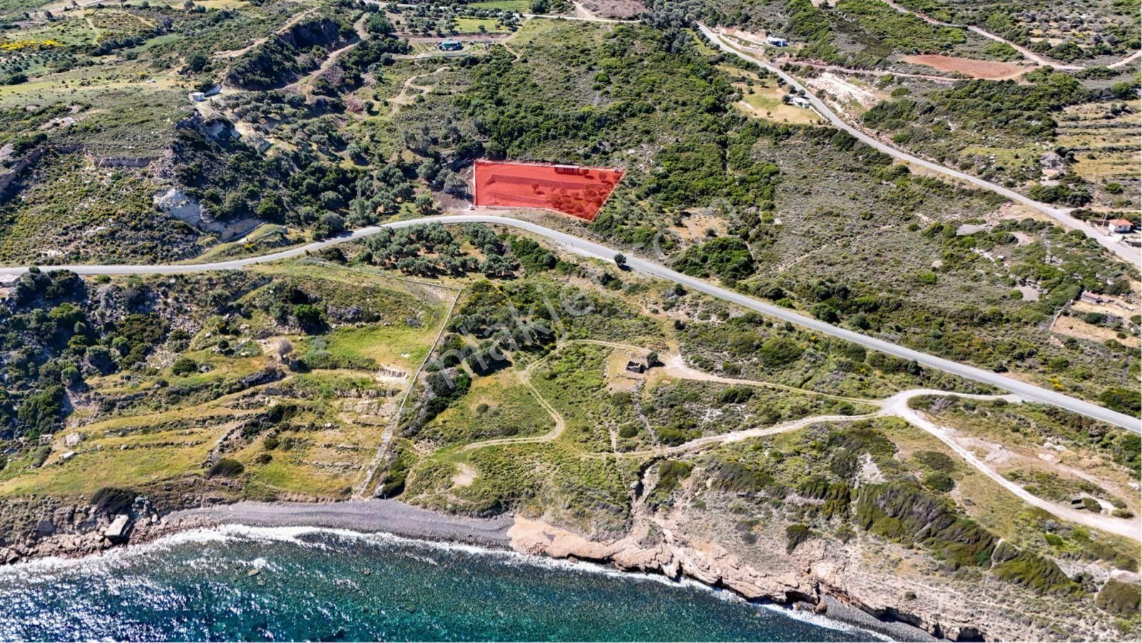 Karaburun Tepebozda Panoramik Manzaralı Tarla - Görsel 13