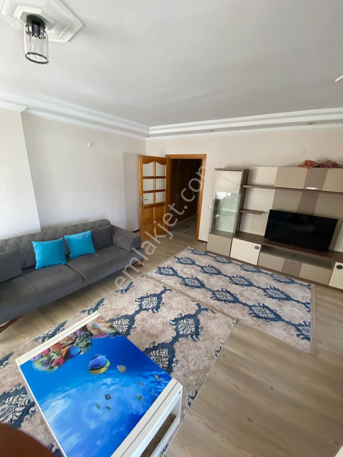 Konyaaltı Pınarbaşı'nda 2+1 Geniş Ayrı Mutfaklı Full Eşyalı Kiralık Daire