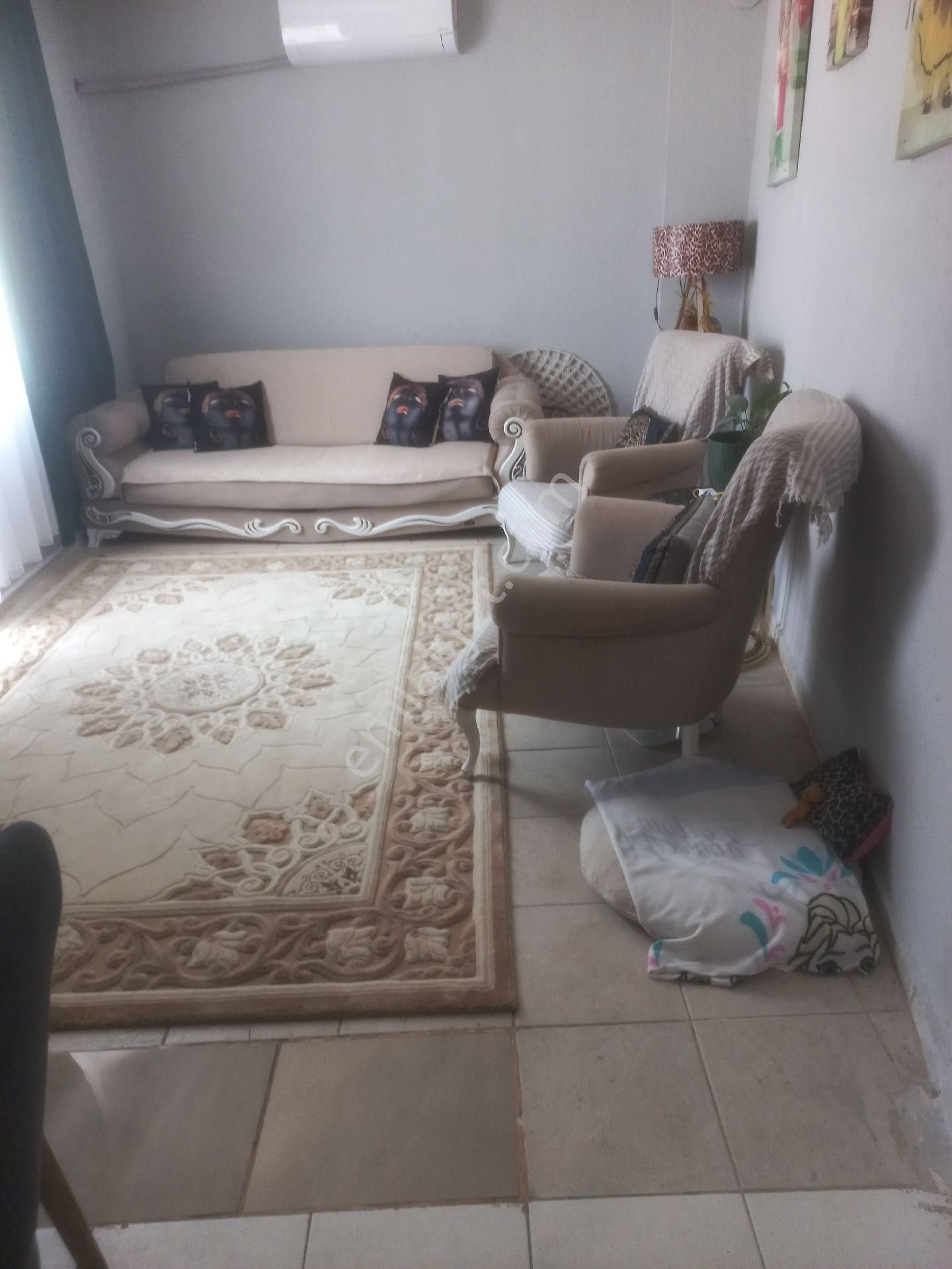 Bornova Naldokende Eşyalı 1+1