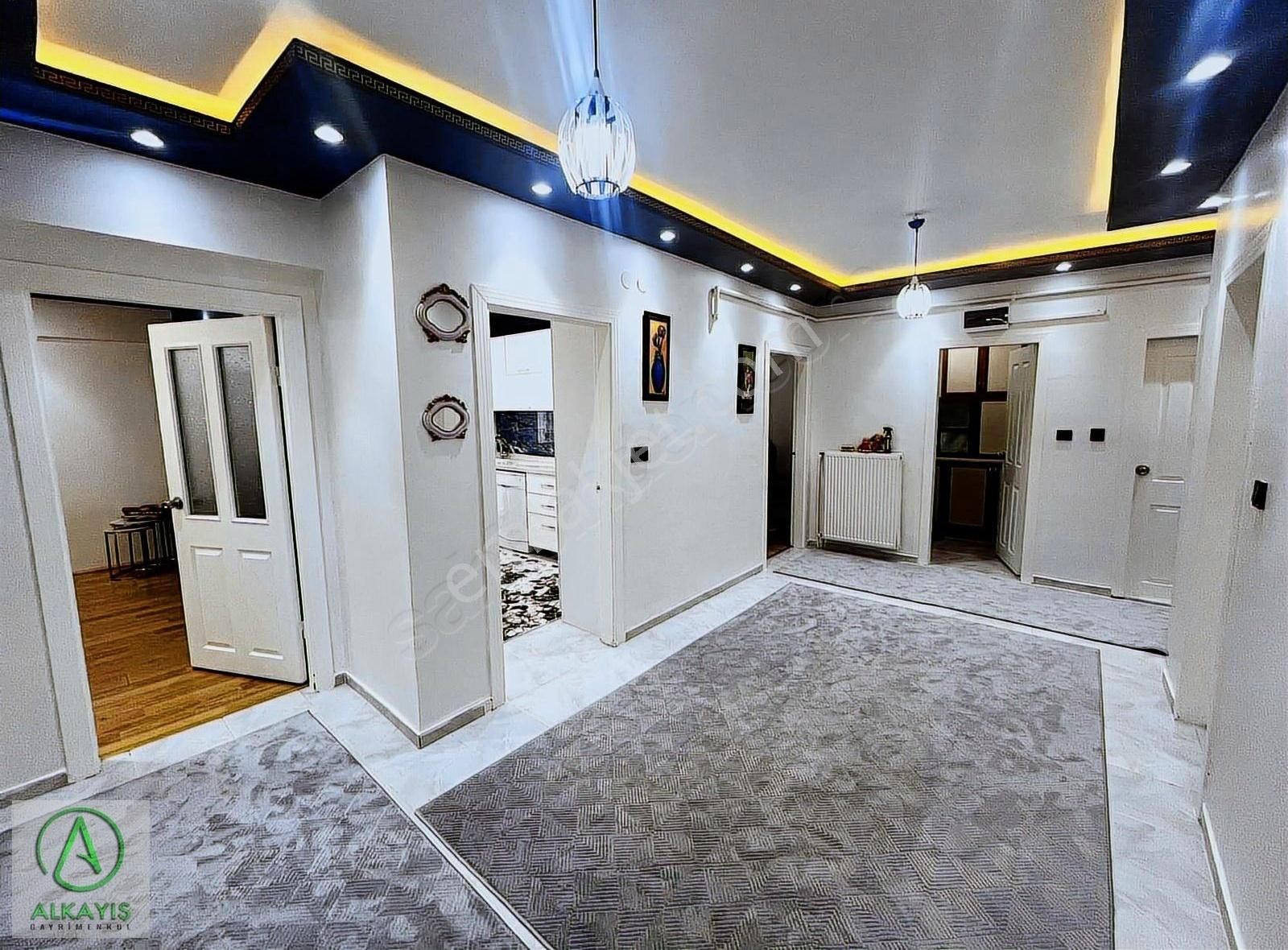Alkayış'tan Lüx Sitede 8.kat 3+1 Fuul Yapılı 145 M2 Geniş