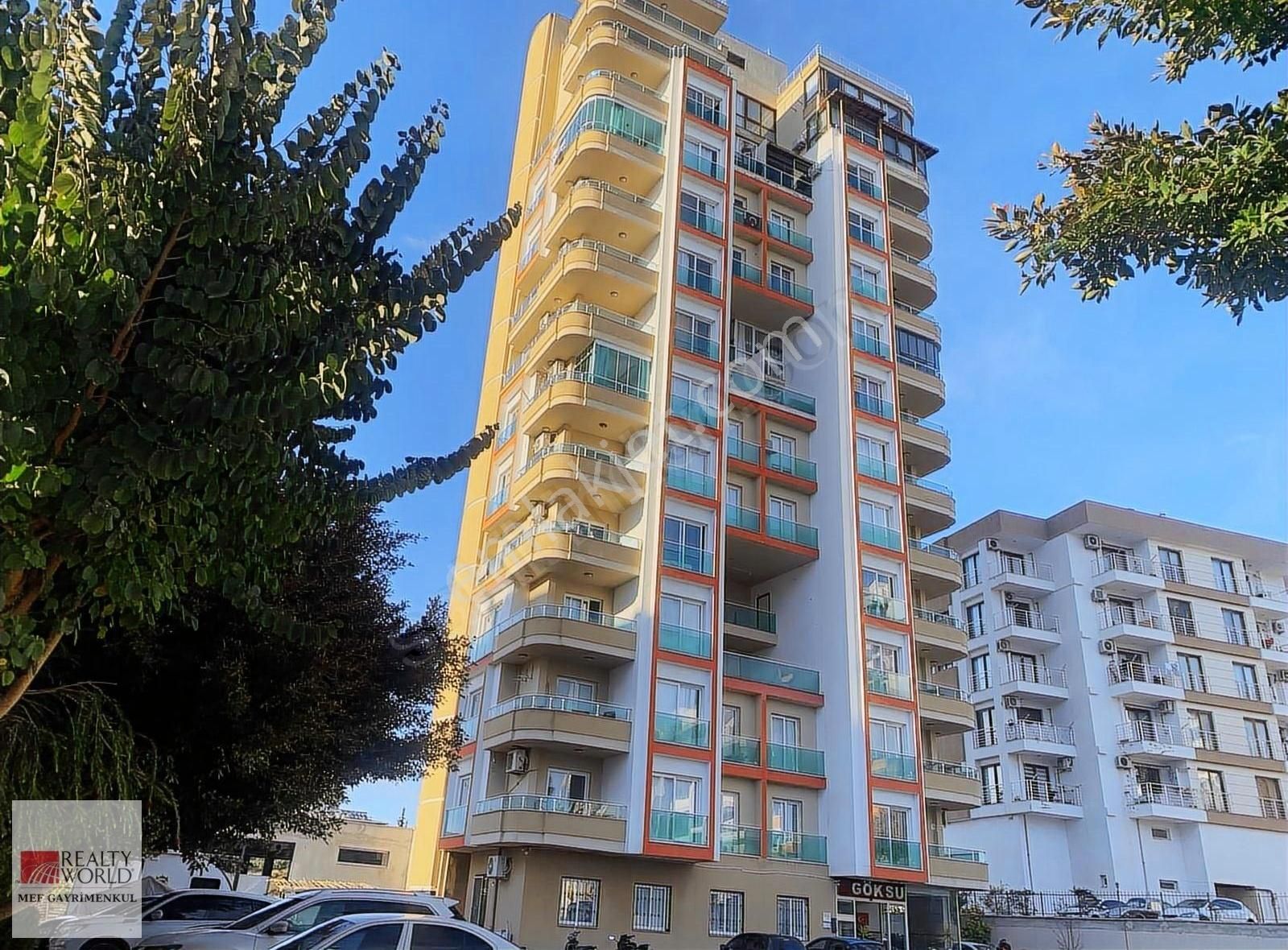 Rw Mef'ten Çiftlikköy'de Çatı Dubleksi Satılık Daire