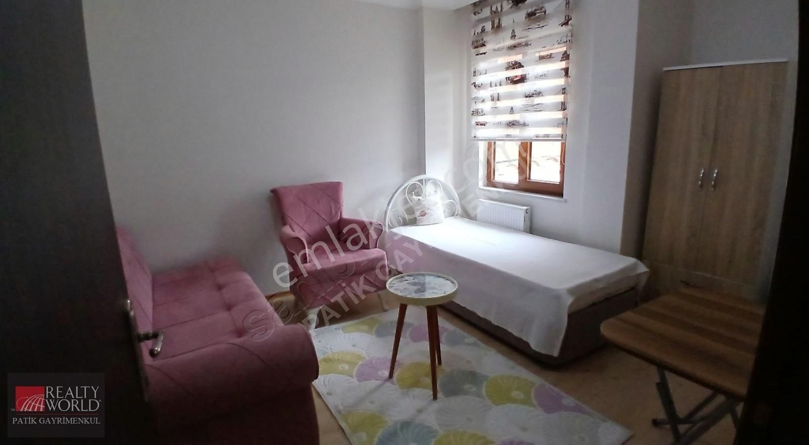 Keşan İspat Cami Mahallesi'nde Satılık 1+0 Eşyalı Daire