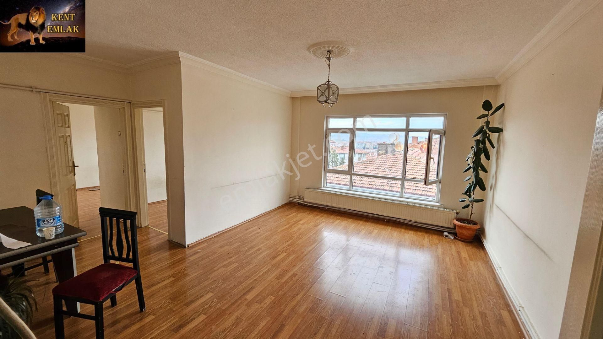 Abidin Paşada 3+1 Ara Katta Full Yapılı Kiralık Daire