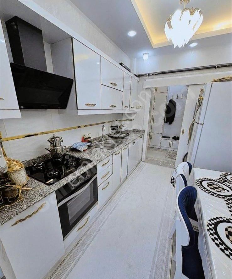 Beymahall Gyo Fıstıklık 2+1 Merkezi Konumda Daire