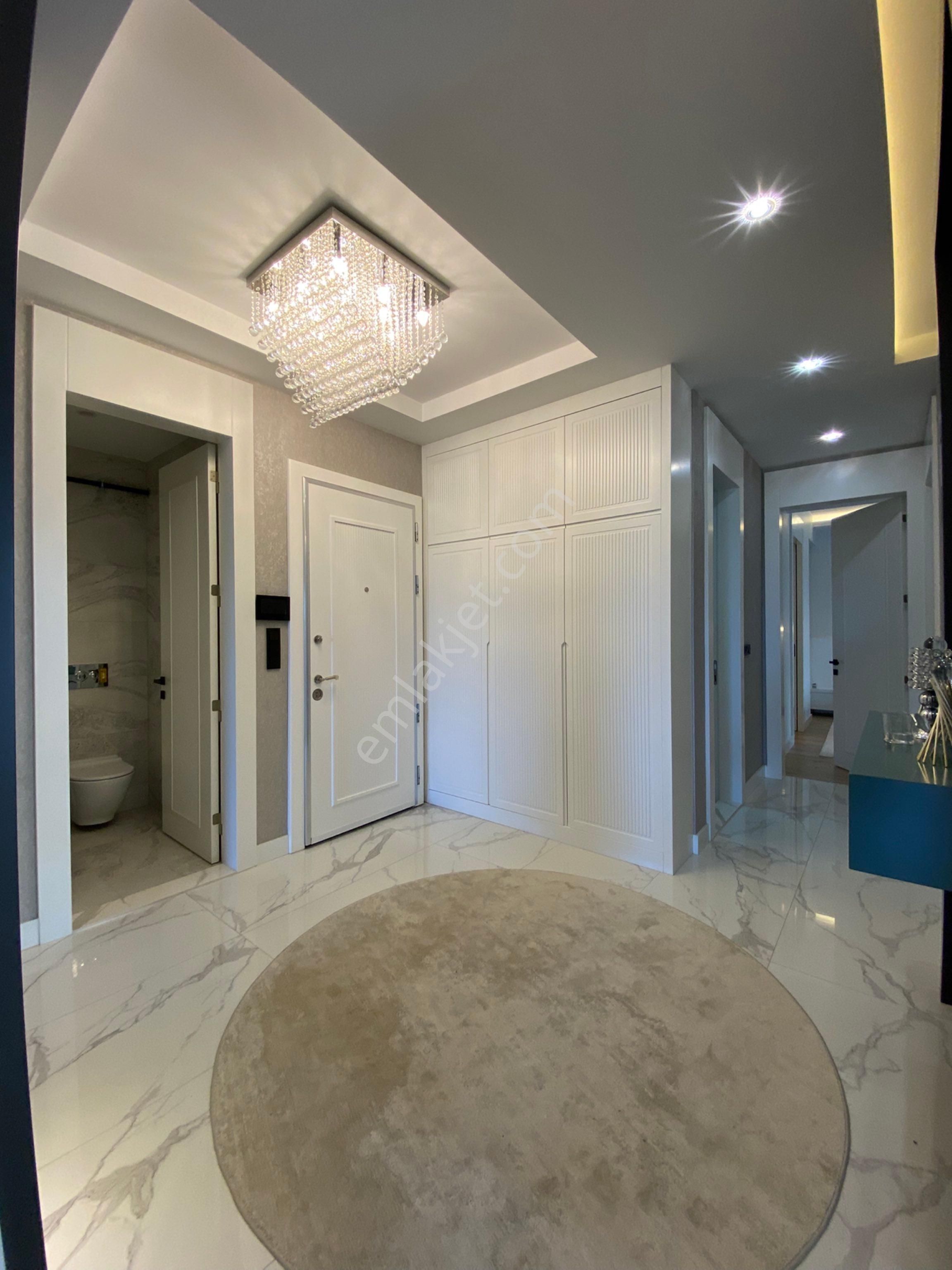 Yenişafak Mah. Hamam-sahuna-havuz-spor Salonlu 3+1 210m2 Lüxs Dairelerimiz - Görsel 21