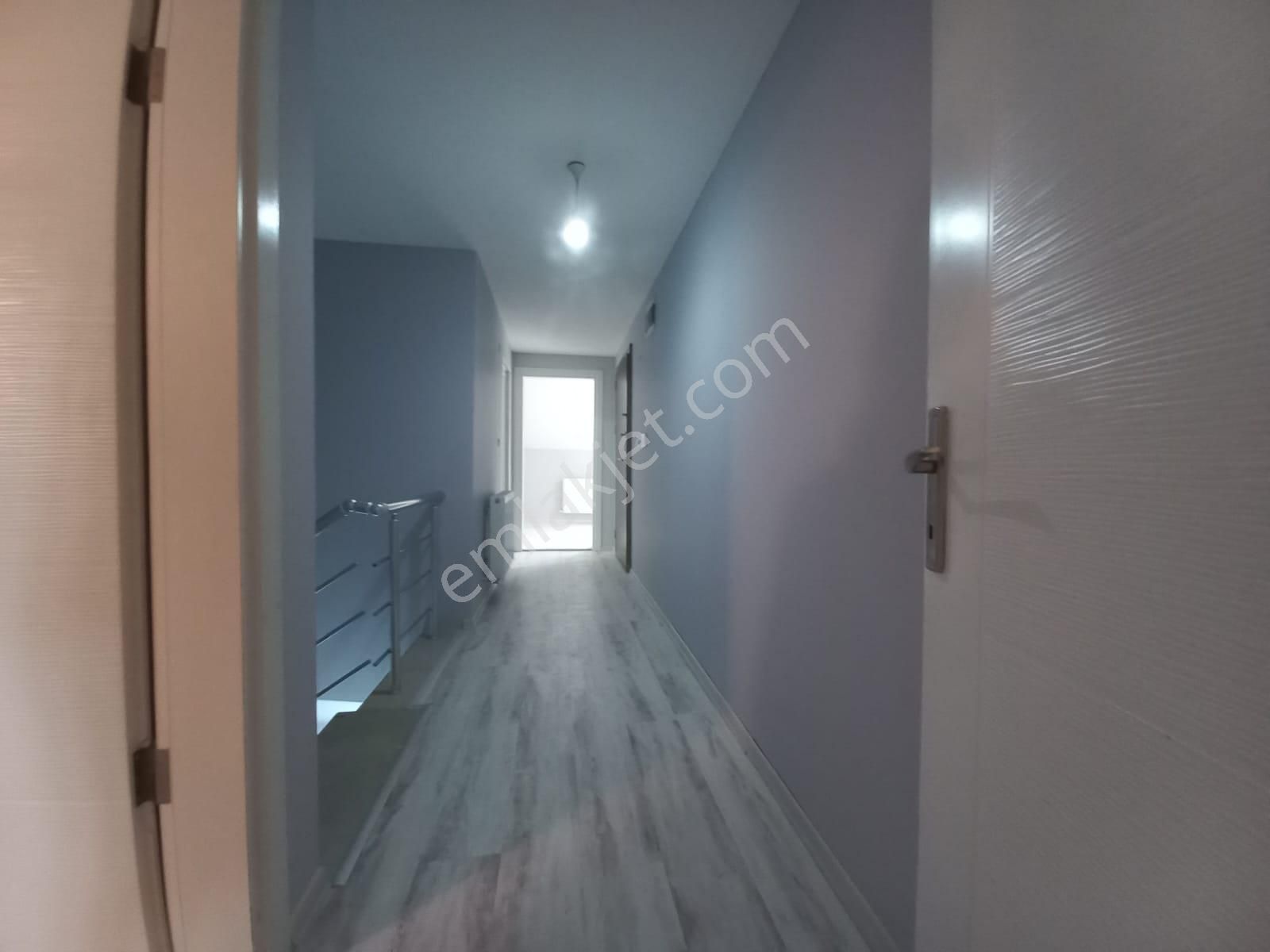 Roma' Dan Fatih Mah' De Satılık Dublex Daire - Görsel 10