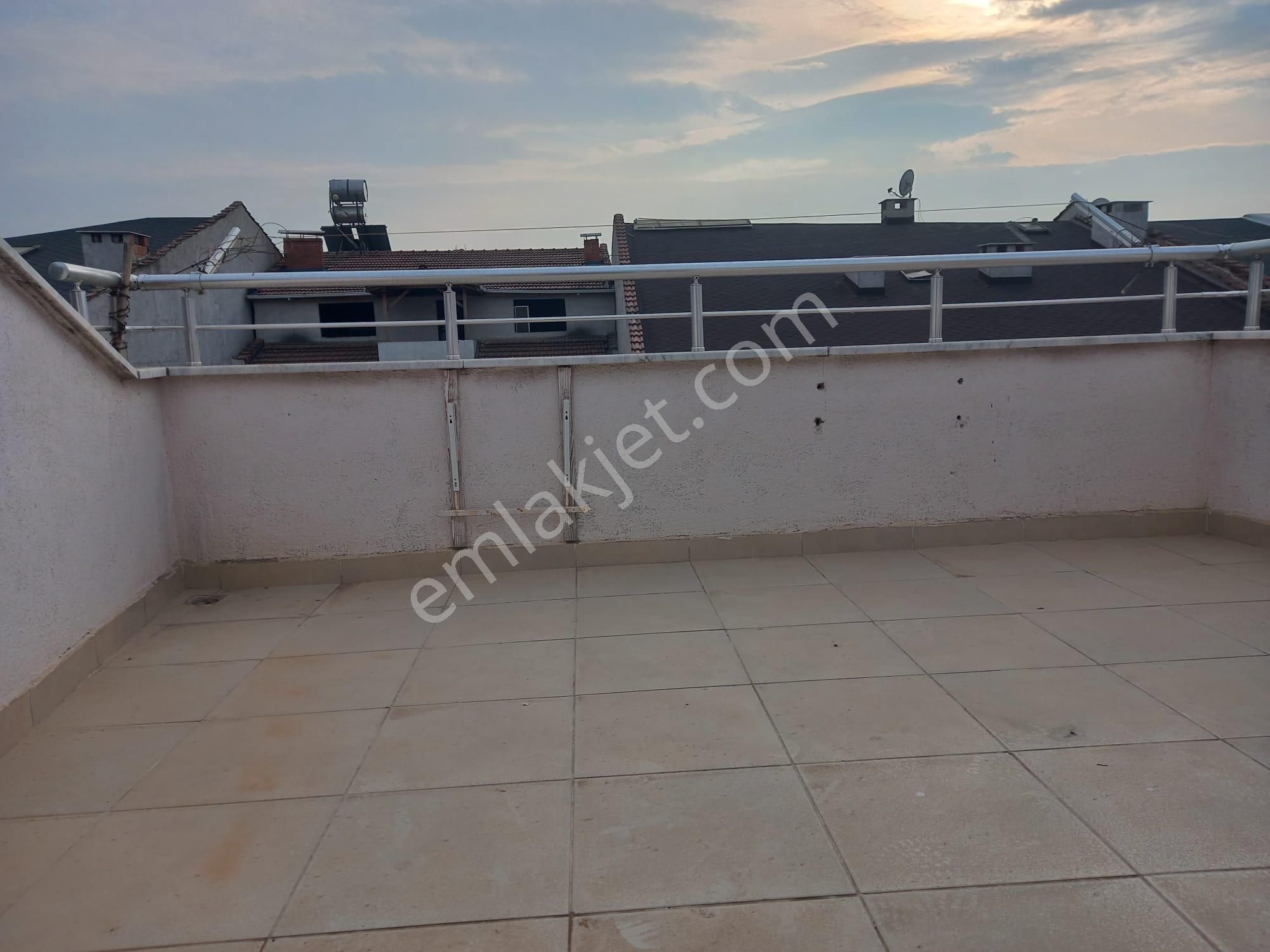 Roma' Dan Fatih Mah' De Satılık Dublex Daire - Görsel 12