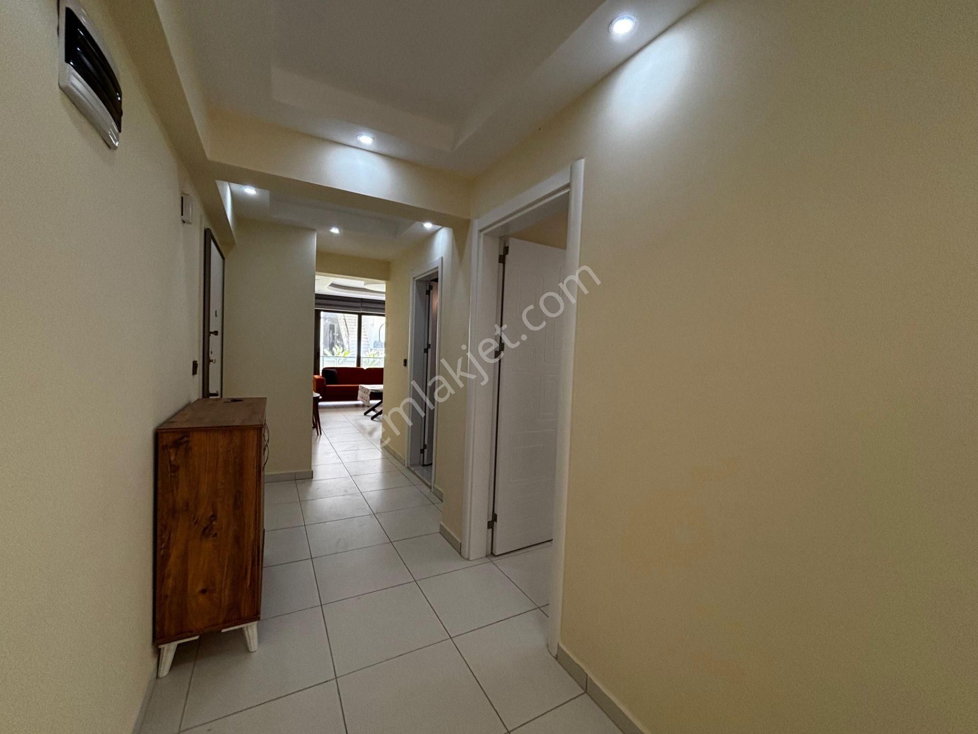 Muhteşem Konumlu Doğa İle İç İçe Denize Sıfır Özel Plajlı Daire - Görsel 11