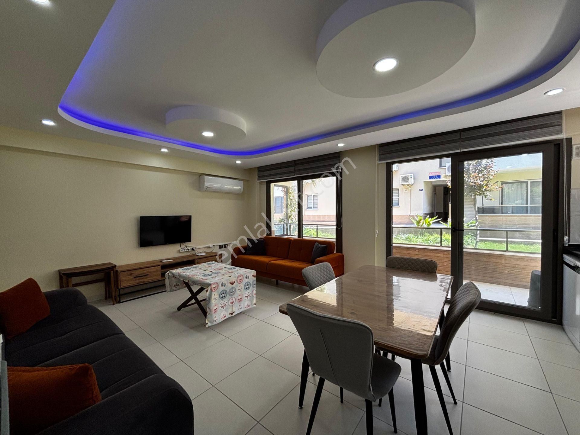 Muhteşem Konumlu Doğa İle İç İçe Denize Sıfır Özel Plajlı Daire - Görsel 7