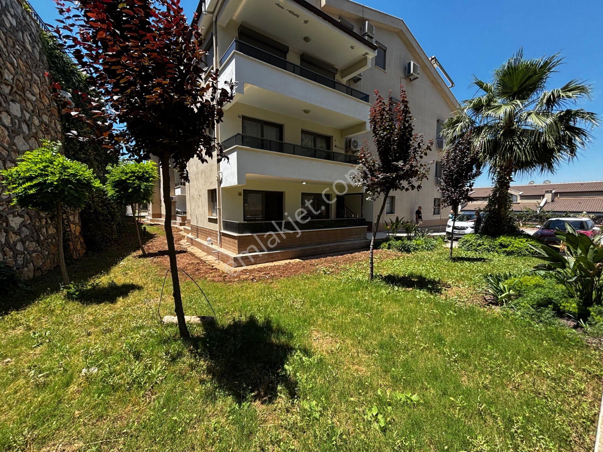 Muhteşem Konumlu Doğa İle İç İçe Denize Sıfır Özel Plajlı Daire - Görsel 4