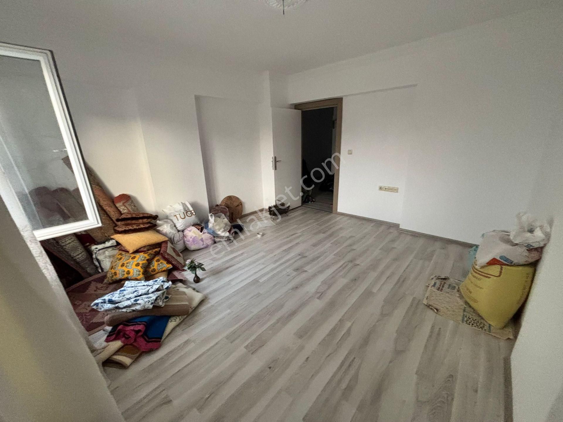 Kent'ten Kıbrısköy Mah. Site Güvenilirliği İçinde Çok Katlıda 3+1 Satılık Daire....!!!!!!^^^^