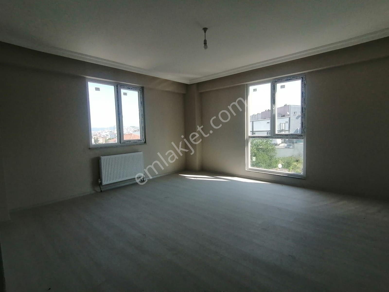 Sultanbeyli Battalgazi Mah. Ferah Geniş Ultra Lüks Satılık 3+1 110m2 Dair